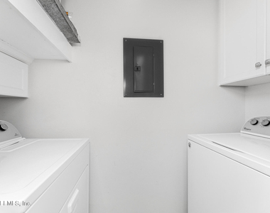 230 Colima Court - Photo Thumbnail 30