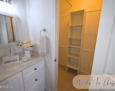 230 Colima Court - Photo Thumbnail 23