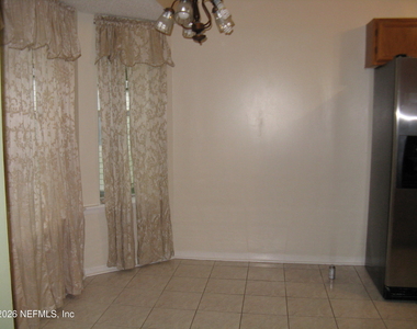8464 Three Creeks Boulevard - Photo Thumbnail 6