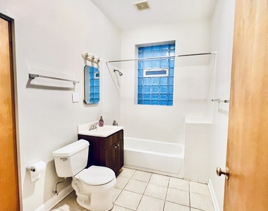 4619 S Michigan Avenue - Photo Thumbnail 12
