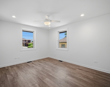 9430 Nashville Avenue - Photo Thumbnail 13