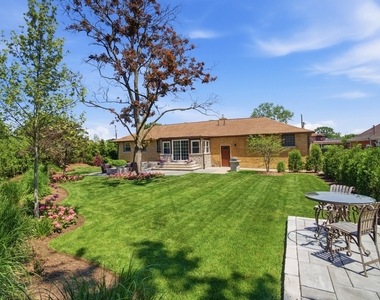9430 Nashville Avenue - Photo Thumbnail 24