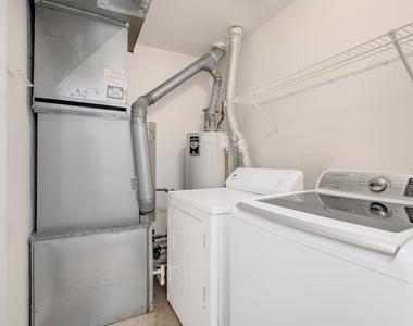 1008 E Wilson Avenue - Photo Thumbnail 20