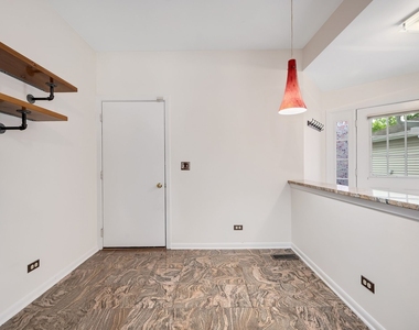 1008 E Wilson Avenue - Photo Thumbnail 10