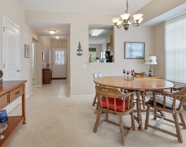 12452 Wedgemere Drive - Photo Thumbnail 7