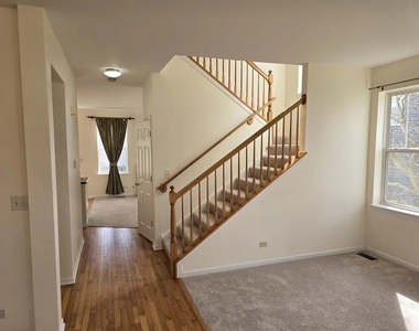 211 Valley View Drive - Photo Thumbnail 9