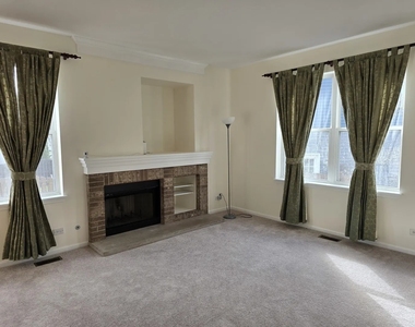 211 Valley View Drive - Photo Thumbnail 12