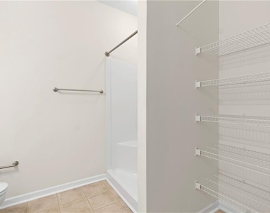 3300 Dogwood Drive - Photo Thumbnail 7