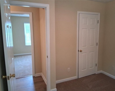3617 Oakland Spring Court - Photo Thumbnail 24