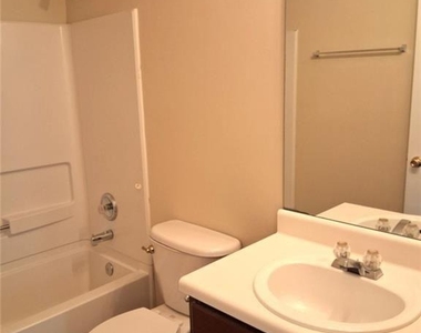 3617 Oakland Spring Court - Photo Thumbnail 26
