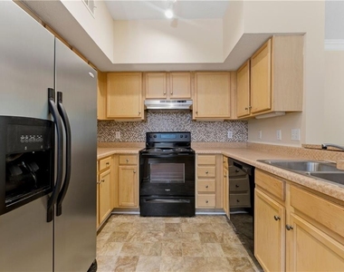 245 Amal Drive Sw - Photo Thumbnail 9