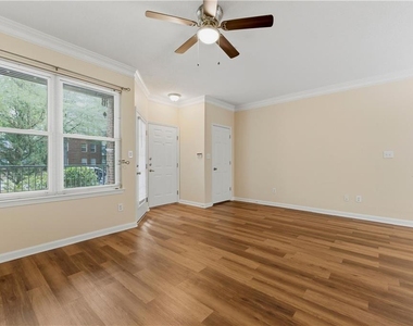 245 Amal Drive Sw - Photo Thumbnail 5