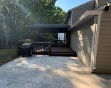 644 Bantry Lane - Photo Thumbnail 46