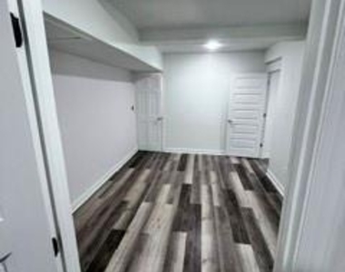 644 Bantry Lane - Photo Thumbnail 27