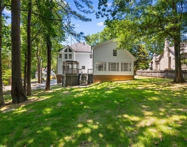 2120 Skyland Cove Lane - Photo Thumbnail 41