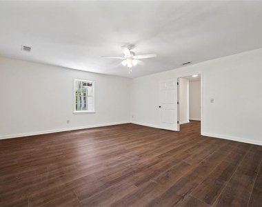 2120 Skyland Cove Lane - Photo Thumbnail 36