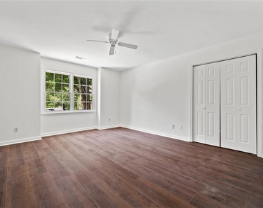 2120 Skyland Cove Lane - Photo Thumbnail 29