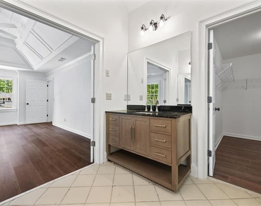 2120 Skyland Cove Lane - Photo Thumbnail 27