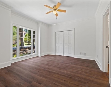 2120 Skyland Cove Lane - Photo Thumbnail 19