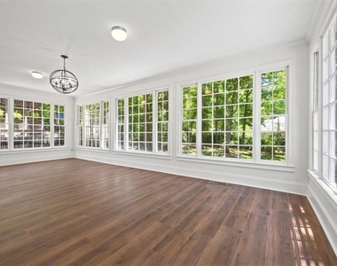 2120 Skyland Cove Lane - Photo Thumbnail 13