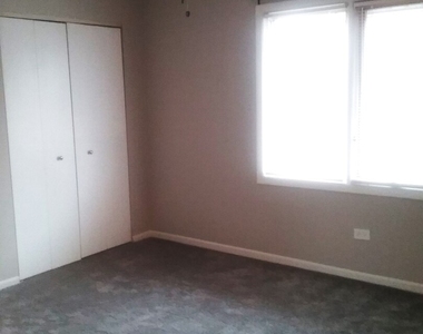 10910 S Kilpatrick Avenue - Photo Thumbnail 11