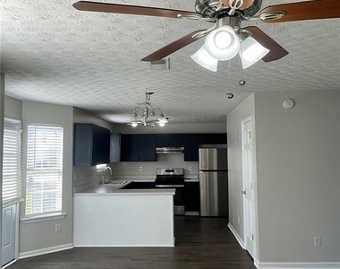 700 Cannoli Court - Photo Thumbnail 12