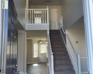 700 Cannoli Court - Photo Thumbnail 4