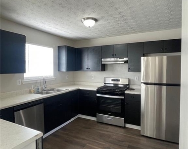 700 Cannoli Court - Photo Thumbnail 15