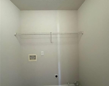 700 Cannoli Court - Photo Thumbnail 26