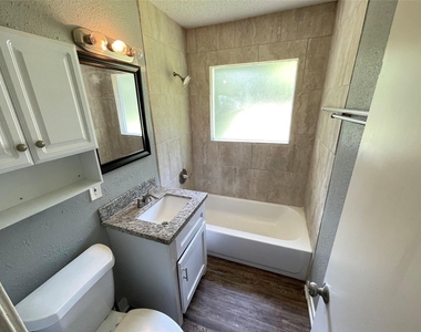 5213 Anzio Road - Photo Thumbnail 14