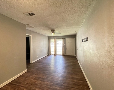 5213 Anzio Road - Photo Thumbnail 5