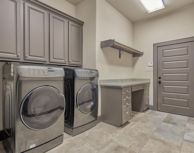 39 Wycliffe Drive - Photo Thumbnail 30