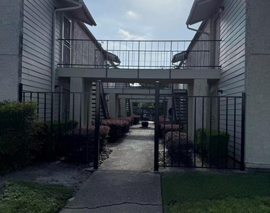 10075 Westpark Drive - Photo Thumbnail 3