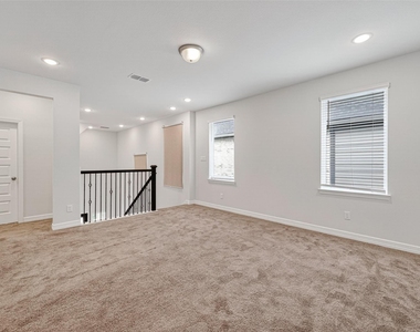 6602 Albany Forest Court - Photo Thumbnail 32