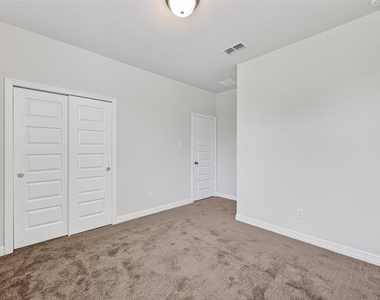 6602 Albany Forest Court - Photo Thumbnail 36