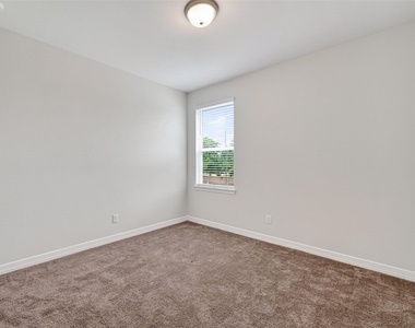 6602 Albany Forest Court - Photo Thumbnail 35