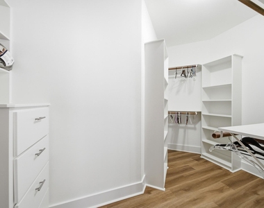9802 Cynthia Ann Court - Photo Thumbnail 22