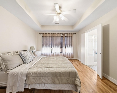 9802 Cynthia Ann Court - Photo Thumbnail 19