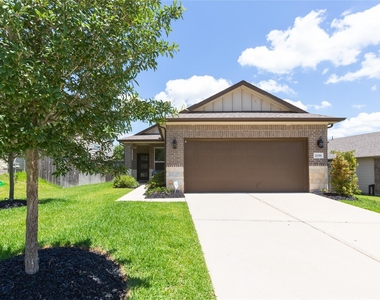7058 Silverleaf Oak Street - Photo Thumbnail 1