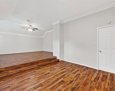 4539 Springfield Lakes Street - Photo Thumbnail 21