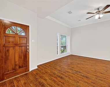 4539 Springfield Lakes Street - Photo Thumbnail 1