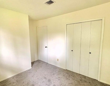24022 Spring Briar Lane - Photo Thumbnail 11