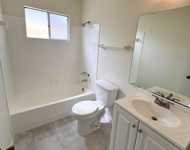 24022 Spring Briar Lane - Photo Thumbnail 10