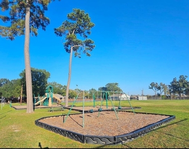 24022 Spring Briar Lane - Photo Thumbnail 22