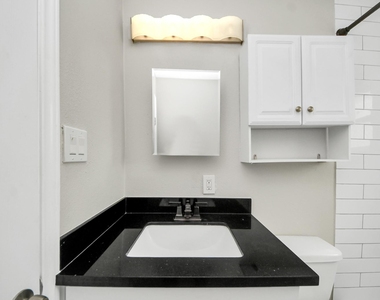 5441 Minden Street - Photo Thumbnail 14