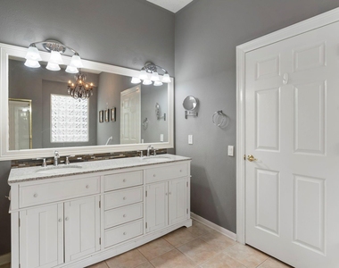 74 Shannon Green Court - Photo Thumbnail 14