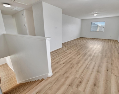 4423 Garden Ridge Court - Photo Thumbnail 20