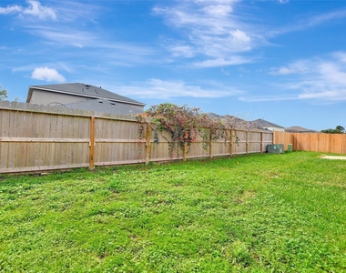 4423 Garden Ridge Court - Photo Thumbnail 30