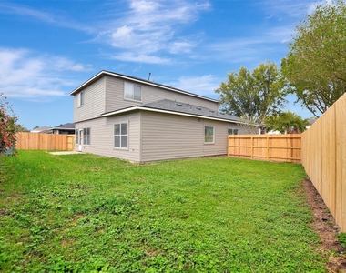 4423 Garden Ridge Court - Photo Thumbnail 29