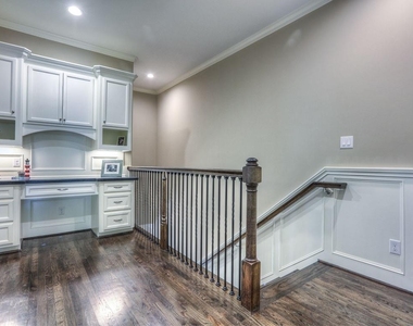922 Alexander Street - Photo Thumbnail 18